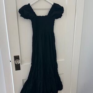 Black Puff Sleeve Dress OPT, size medium (could fit small) EUC